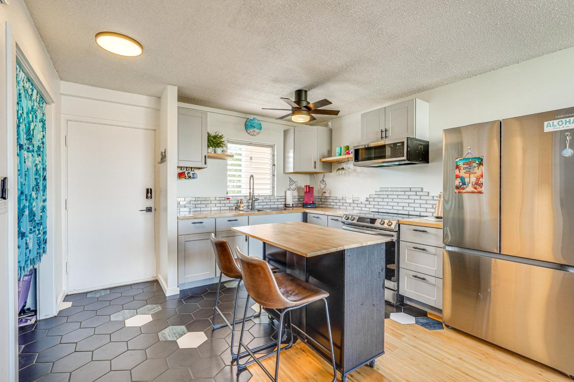 Kailua-Kona Condo With Balcony Walk To The Beach! Bagian luar foto